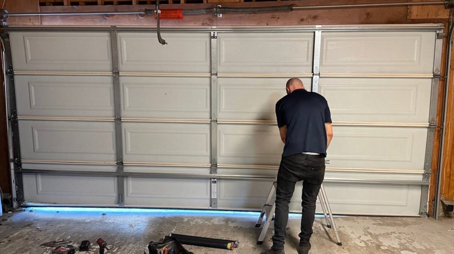 Garage Door Panel Repair Palmetto FL
